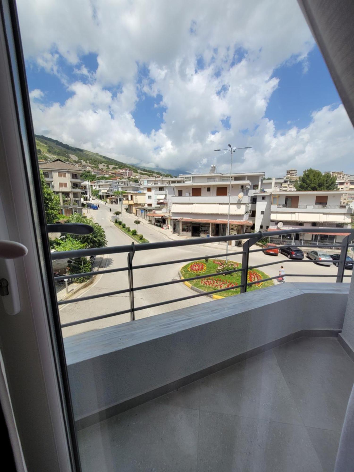 Jani Studio Apartments Gjirokaster Exterior photo